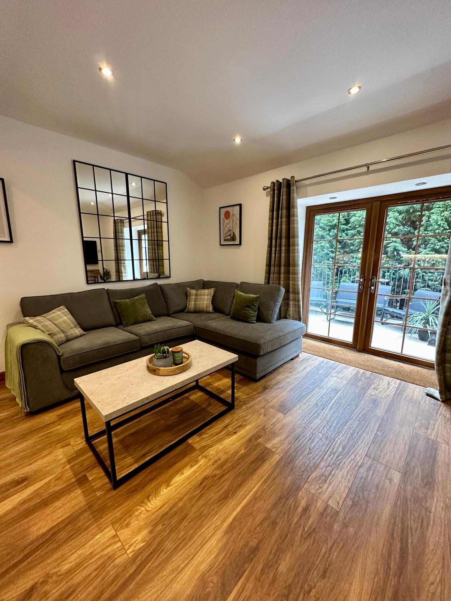 4 Sheraton Apartments Fort William Eksteriør bilde